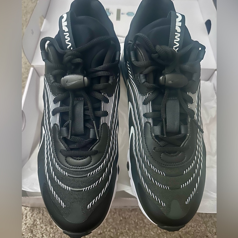 Nike Air Max React 270 ENG, Men’s Size 10, Black